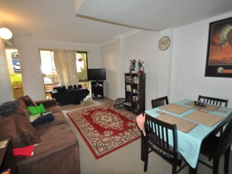 15/124 Smith Road, Woodridge QLD 4114