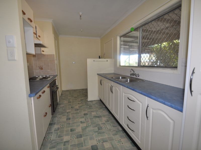 26 Kelvin Street, Woodridge QLD 4114