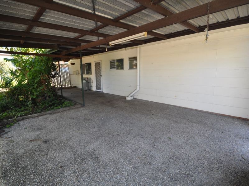 26 Kelvin Street, Woodridge QLD 4114