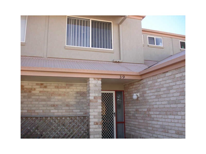 8/17 North Rd, Woodridge QLD 4114