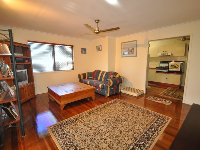 11 Ruby Street, Slacks Creek QLD 4127