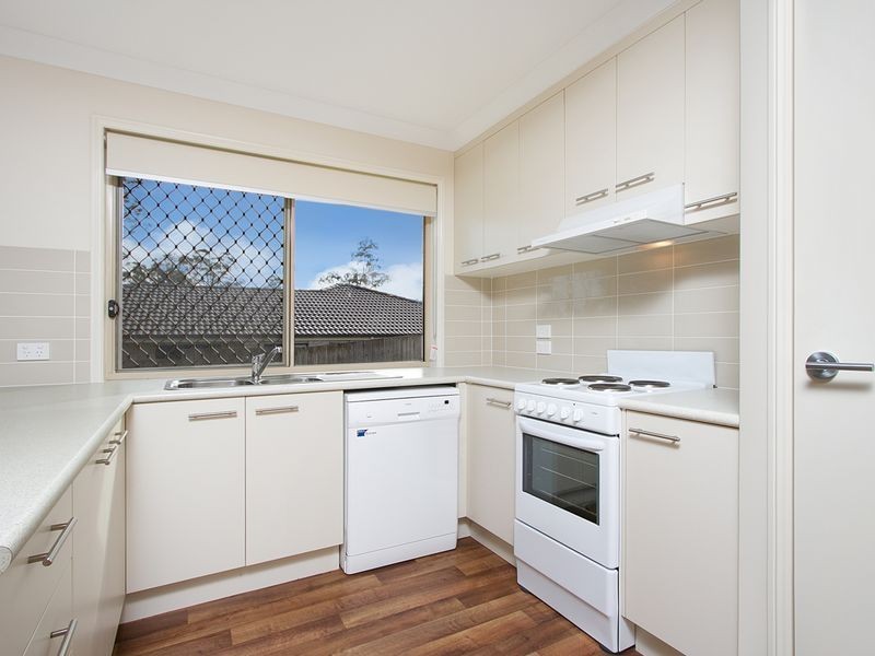 5 Brendan Thorne Place, Marsden QLD 4132