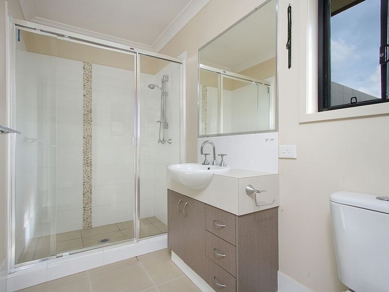 56 Outlook Drive, Waterford QLD 4133