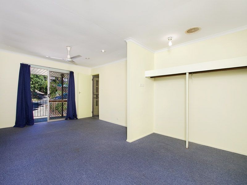 5 Laughlin Street, Kingston QLD 4114