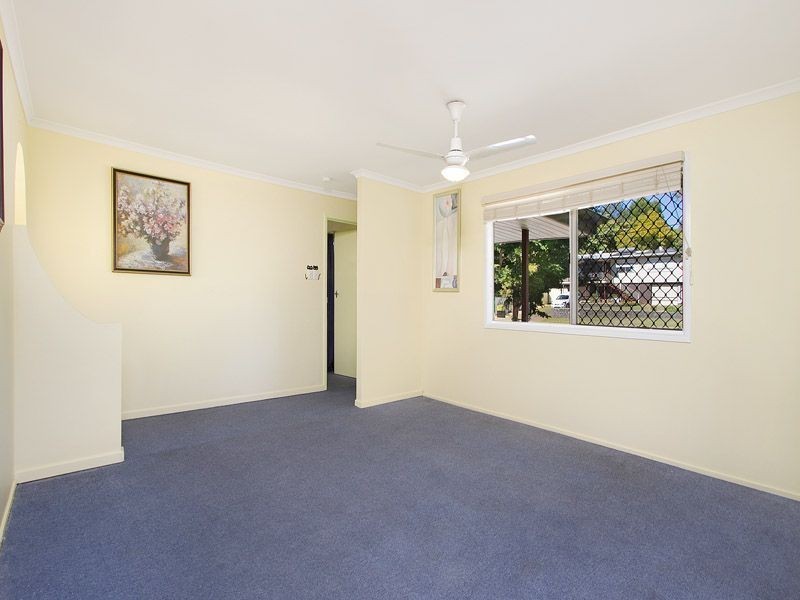 5 Laughlin Street, Kingston QLD 4114