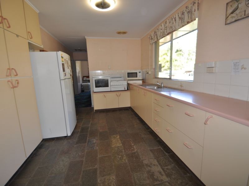 31 Oates Avenue, Woodridge QLD 4114