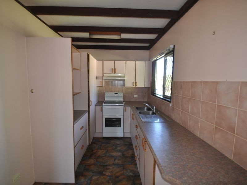 39 Redford Street, Kingston QLD 4114