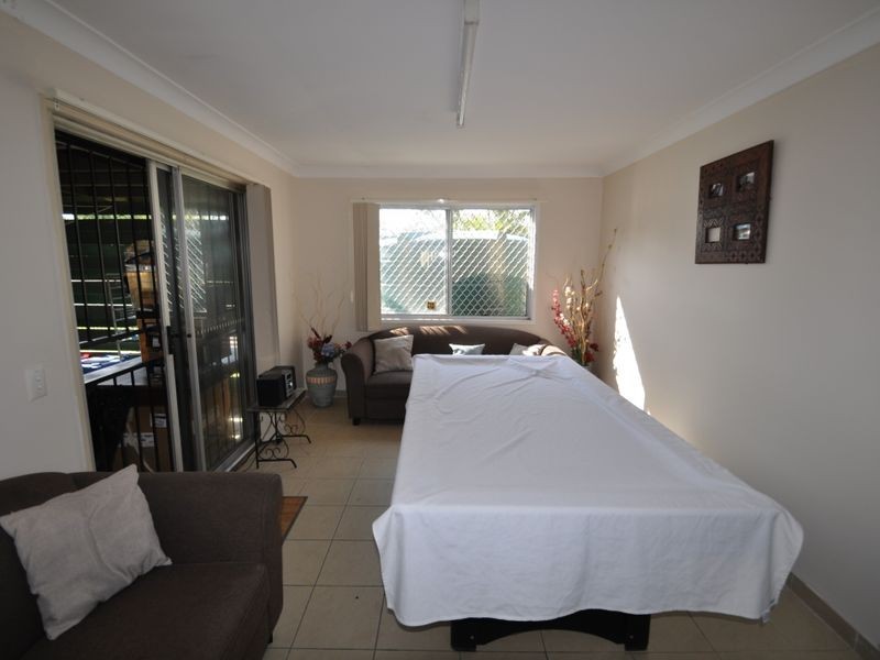 3 Canopus Ct, Kingston QLD 4114