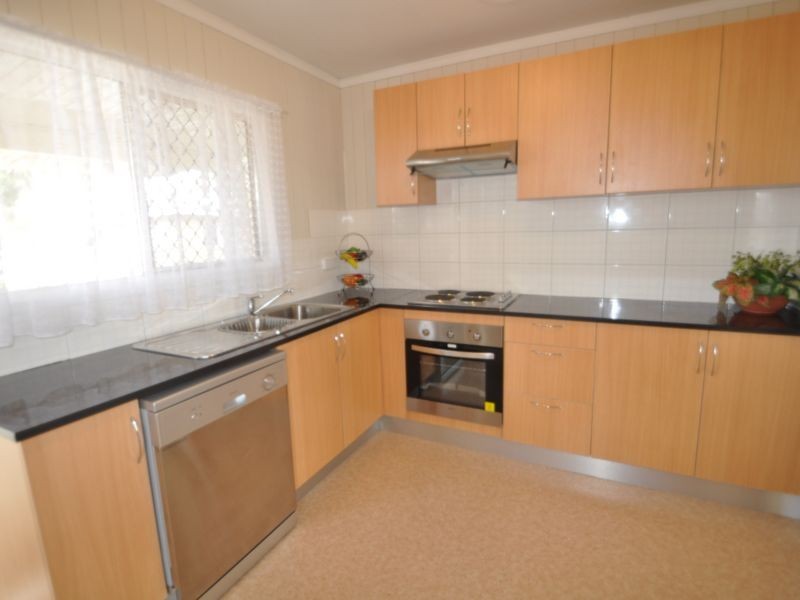 28 Brownvale Street, Logan Central QLD 4114