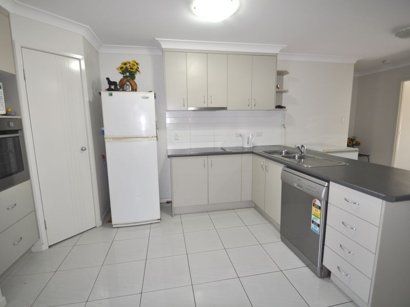 16 Polyanna Court, Loganlea QLD 4131