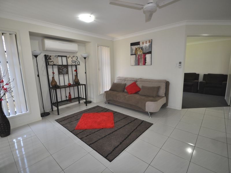 16 Polyanna Court, Loganlea QLD 4131