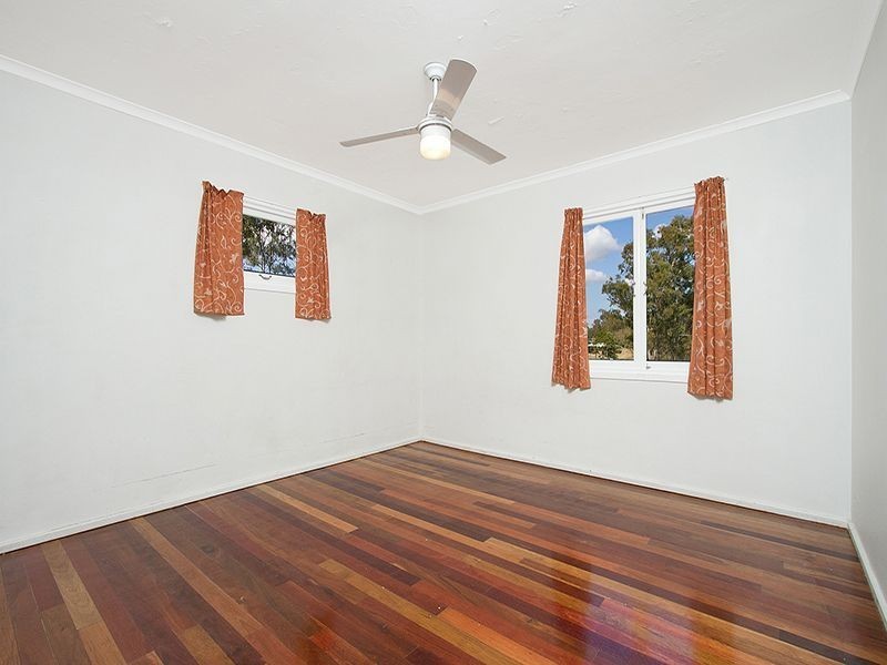 18 Barry Street, Slacks Creek QLD 4127