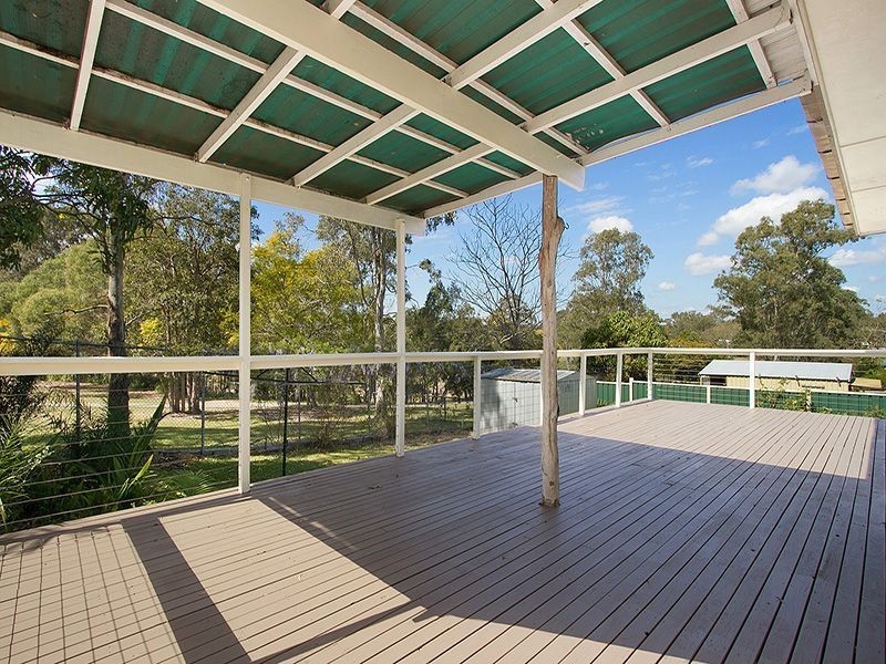 18 Barry Street, Slacks Creek QLD 4127