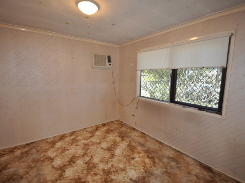 58 Camelia Ave, Logan Central QLD 4114