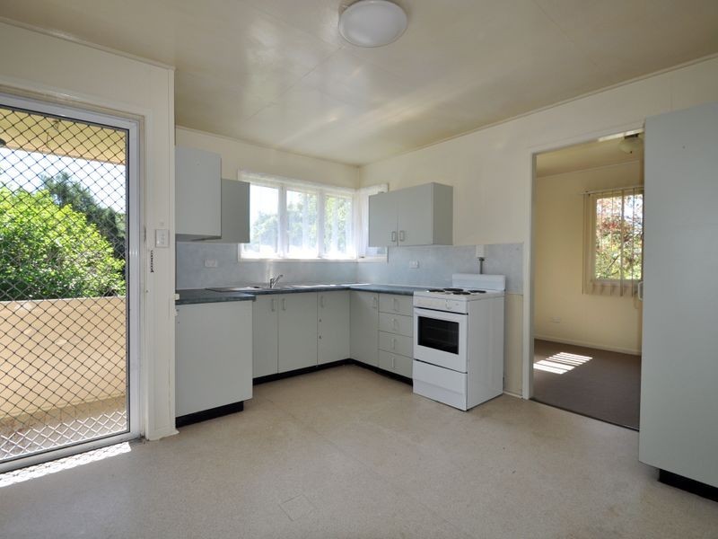 65 Roseash Street, Logan Central QLD 4114