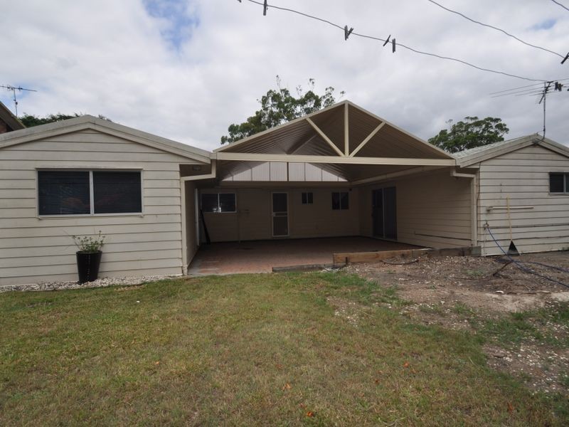 4 Dart Avenue, Kingston QLD 4114