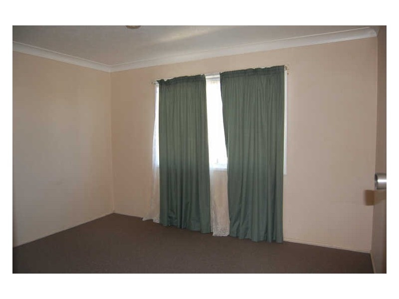 16 Hope Street, Kingston QLD 4114