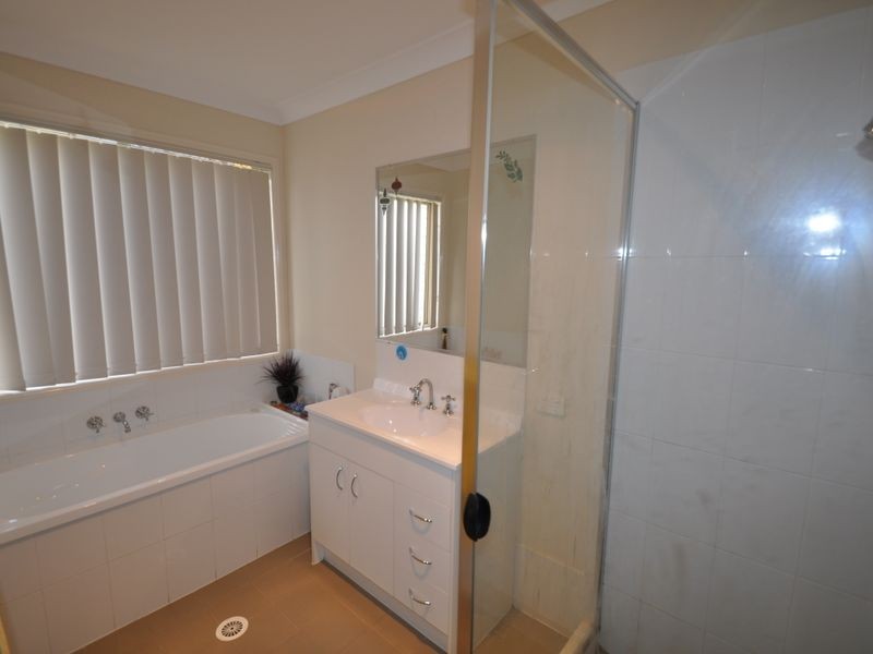 35 Mark Lane, Waterford West QLD 4133