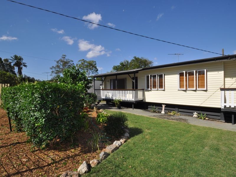 3 Balladonia Street, Woodridge QLD 4114