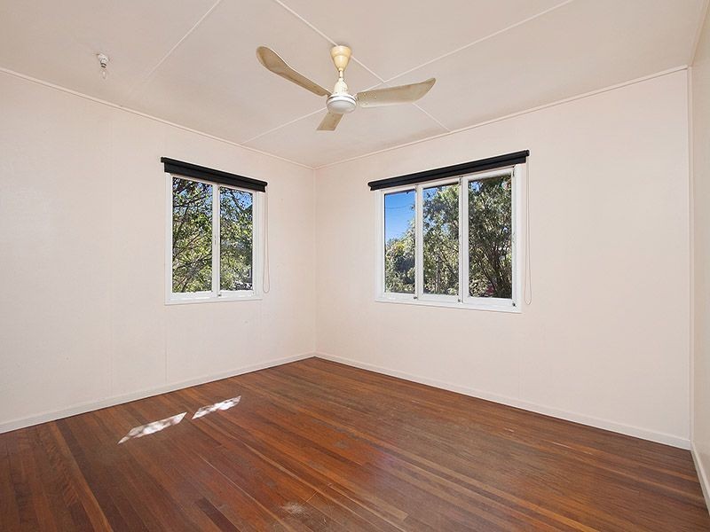 27 Park Road, Slacks Creek QLD 4127