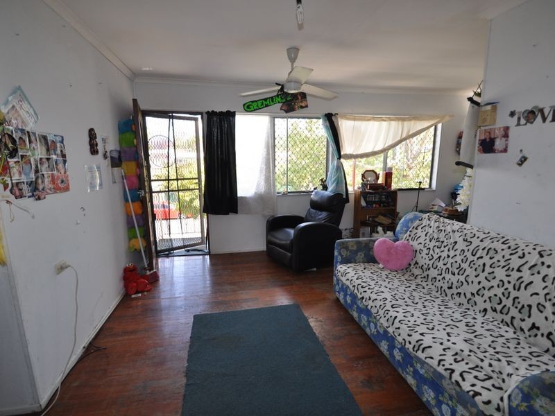 5 Waratah Street, Woodridge QLD 4114