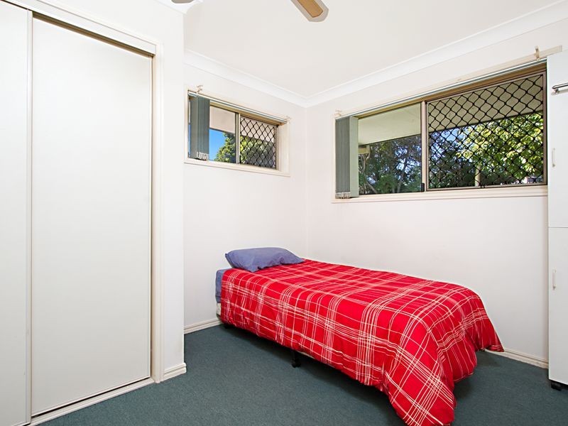 9 & 12/8 Page Street, Bethania QLD 4205