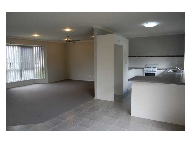 104 Barossa Street, Kingston QLD 4114