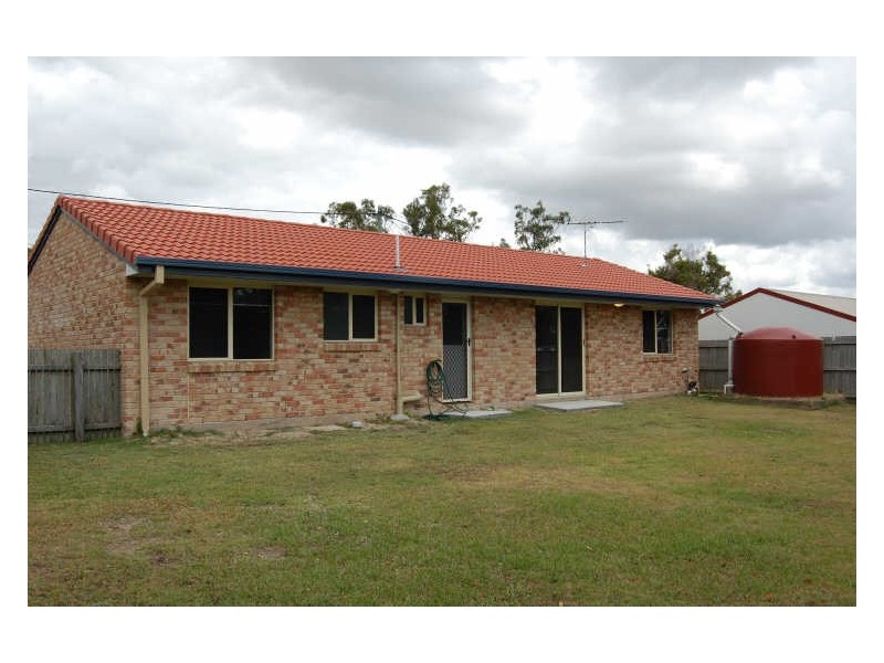 104 Barossa Street, Kingston QLD 4114