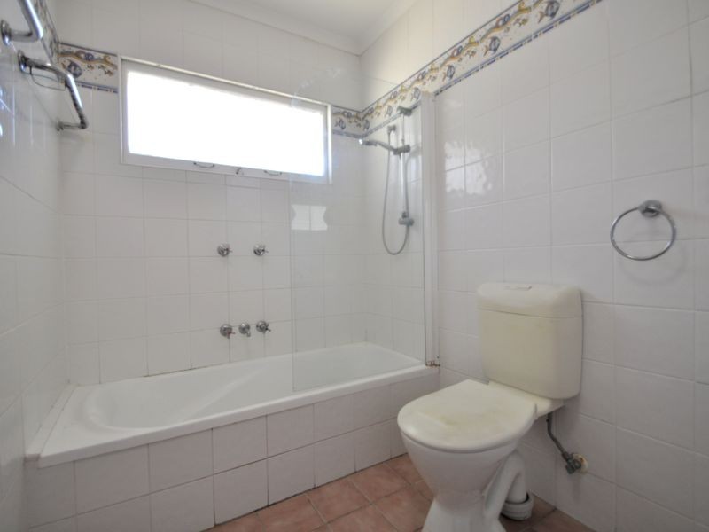 11 Garfield Road, Woodridge QLD 4114