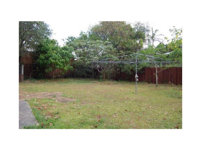 22 Myra St, Kingston QLD 4114