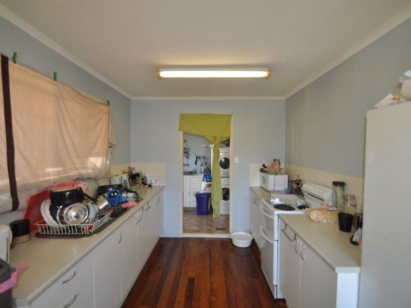 2 Kenmay Way, Kingston QLD 4114