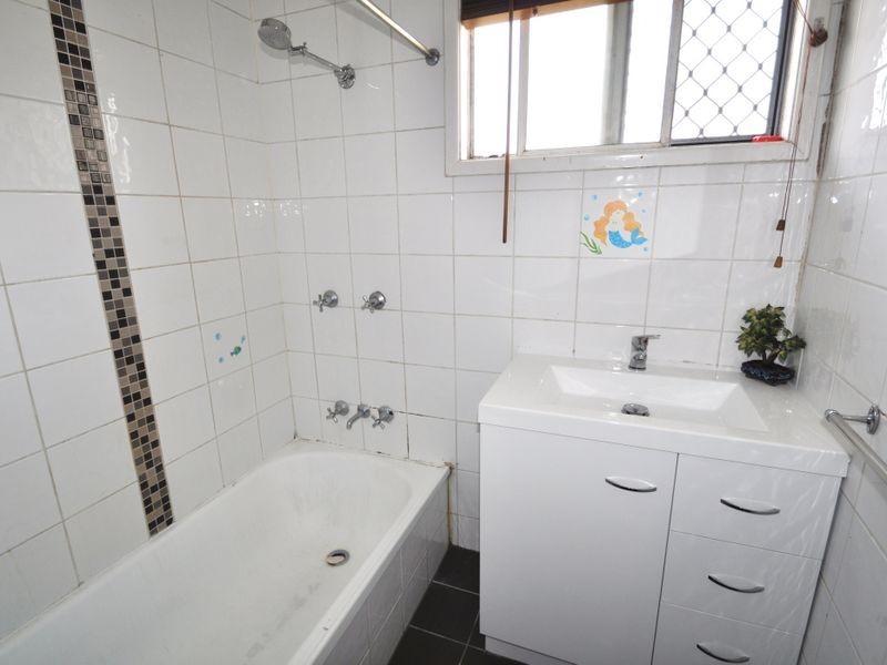 25 Blackton Street, Logan Central QLD 4114