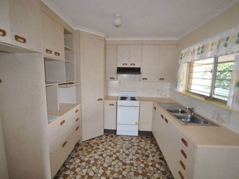 65 Karri Ave, Logan Central QLD 4114