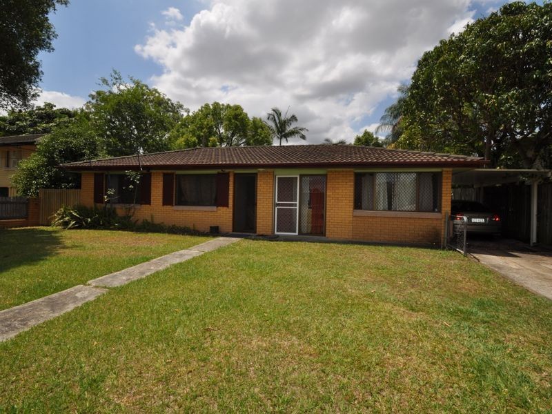 24 Whitey Street, Woodridge QLD 4114