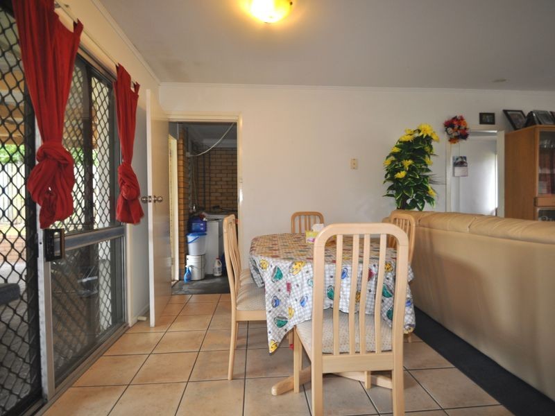 24 Whitey Street, Woodridge QLD 4114