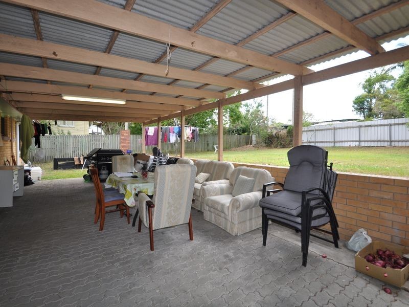 24 Whitey Street, Woodridge QLD 4114