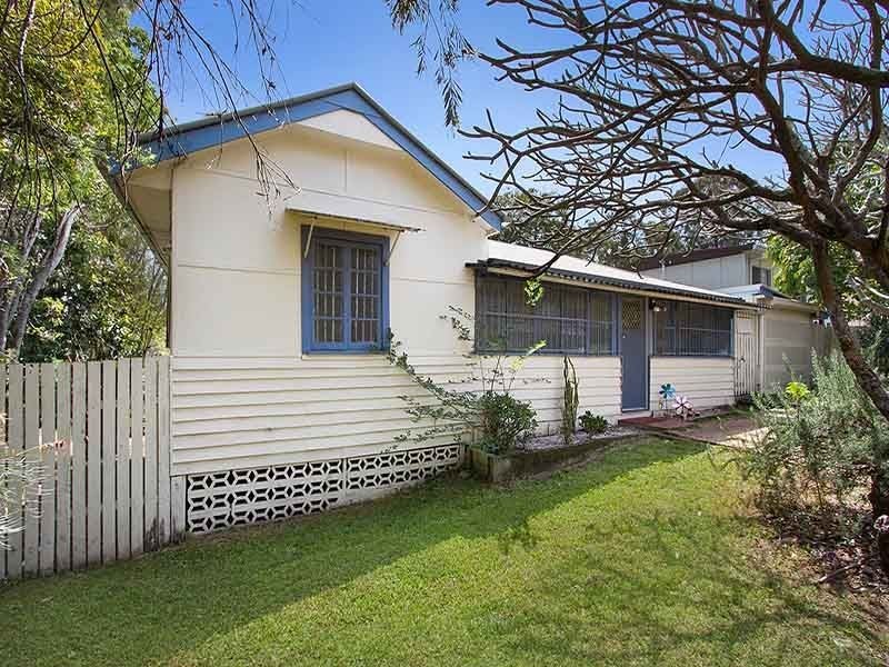 10 Nyanza Street, Woodridge QLD 4114