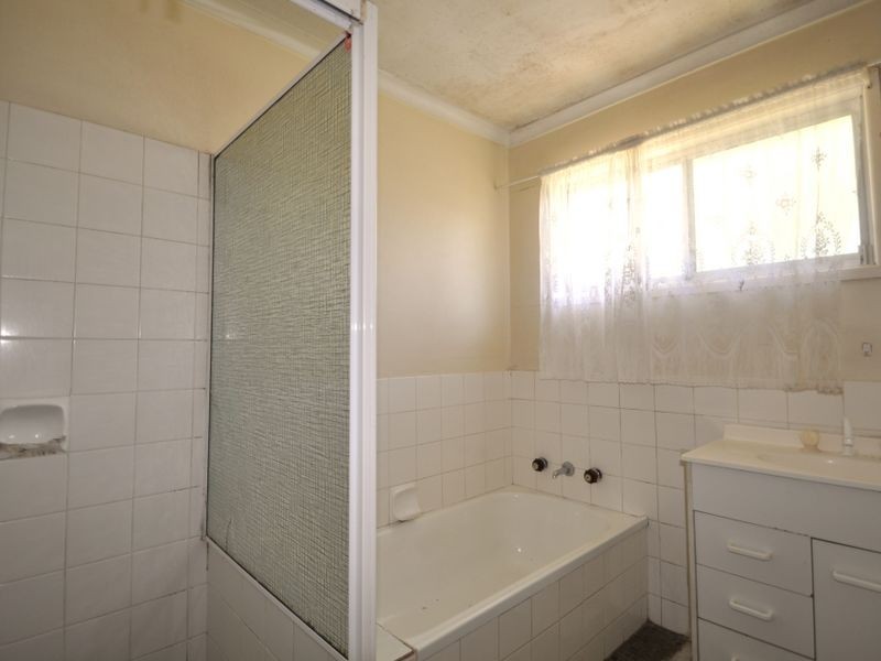 21 Lyngrove Street, Kingston QLD 4114