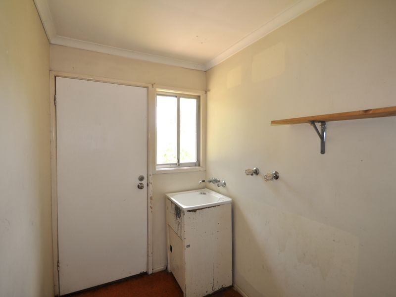 21 Lyngrove Street, Kingston QLD 4114