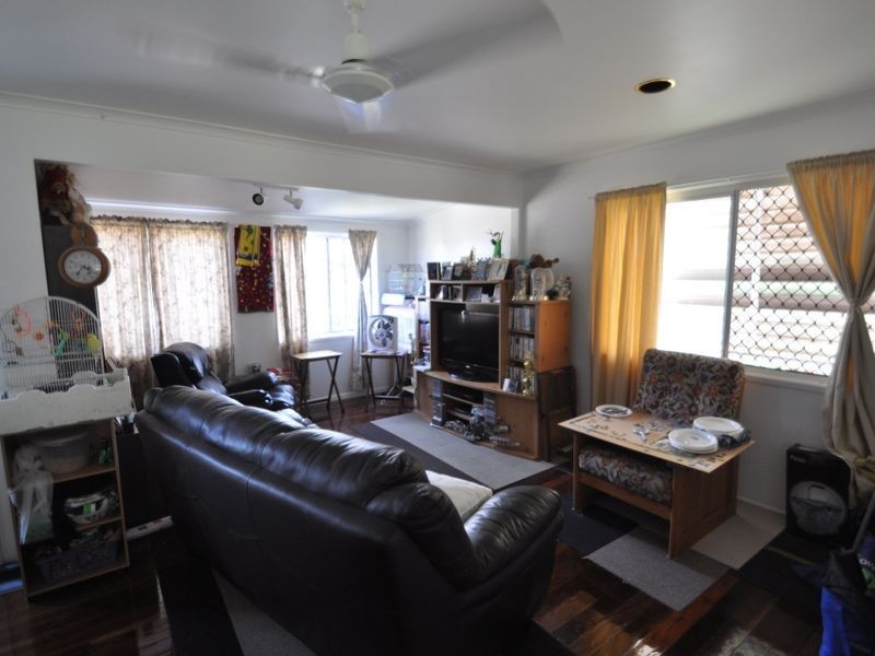 16 Darren Drive, Slacks Creek QLD 4127