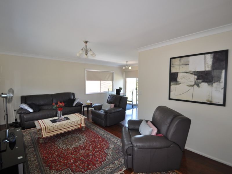 84 Smith Road, Woodridge QLD 4114