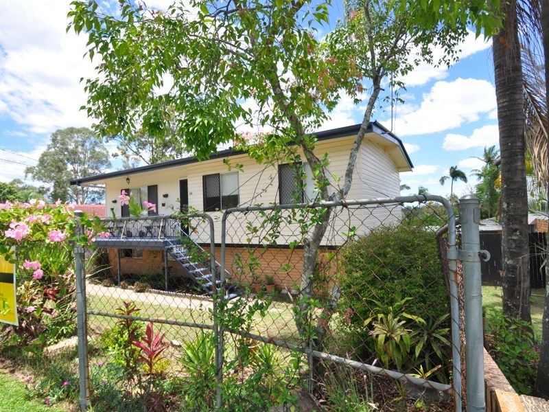 84 Smith Road, Woodridge QLD 4114