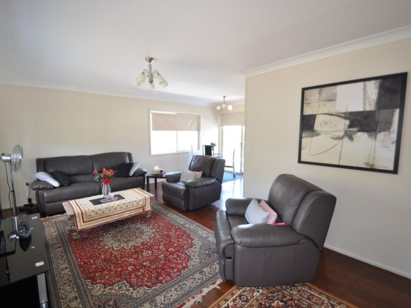 84 Smith Road, Woodridge QLD 4114