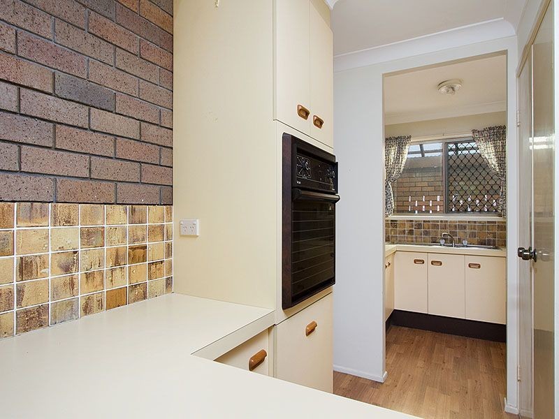 10/2 College Street, Loganlea QLD 4131