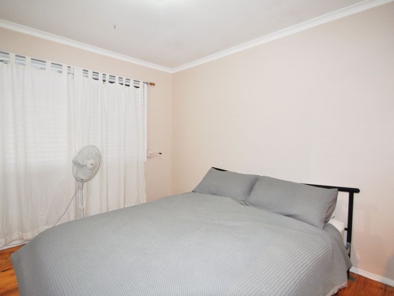 26 Henty Street, Woodridge QLD 4114