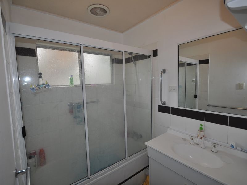 18 Plunkett Street, Woodridge QLD 4114