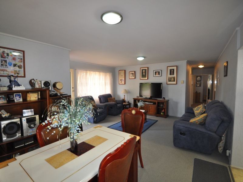 10 Augustus Street, Kingston QLD 4114