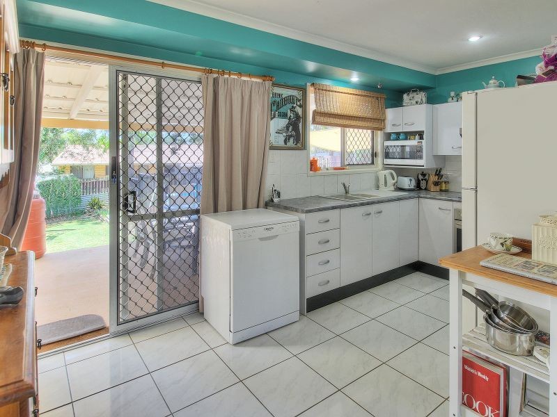 4 Gazania Street, Kingston QLD 4114