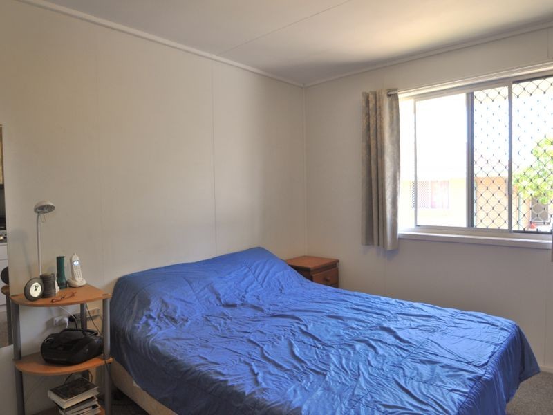 18 Yugumbri Cres, Logan Central QLD 4114