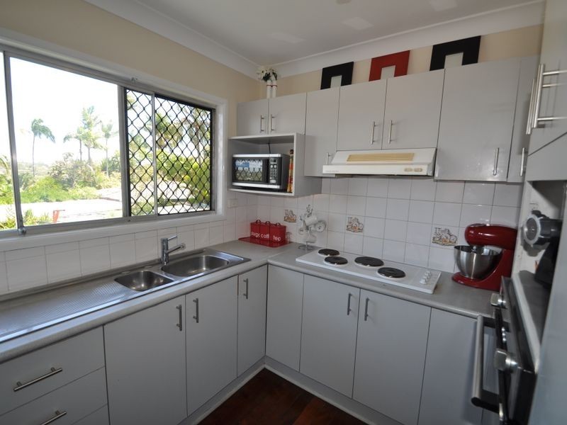 84 Smith Road, Woodridge QLD 4114